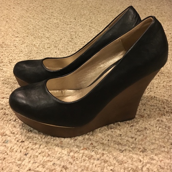 Wedge heels