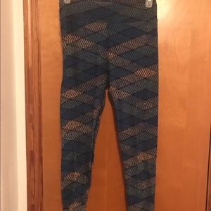 LuLaRoe OS leggings