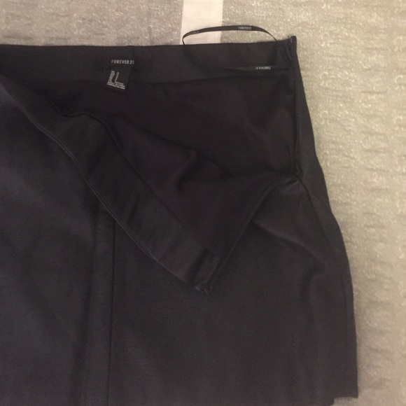 Forever 21 Leather Mini - Picture 2 of 4