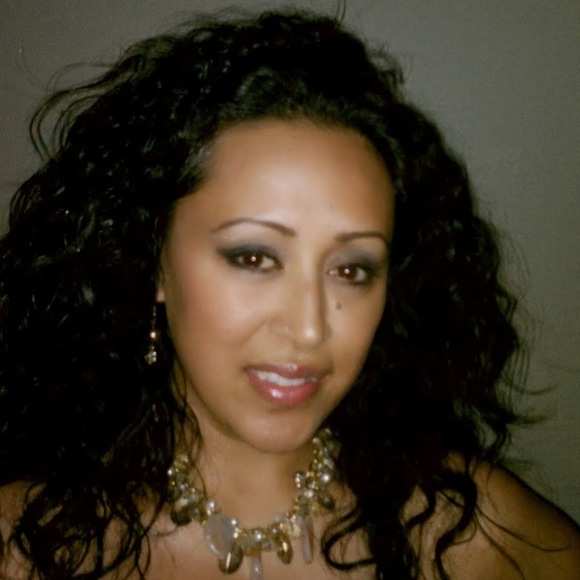 Meet your Posher, Penina - Picture 1 of 1