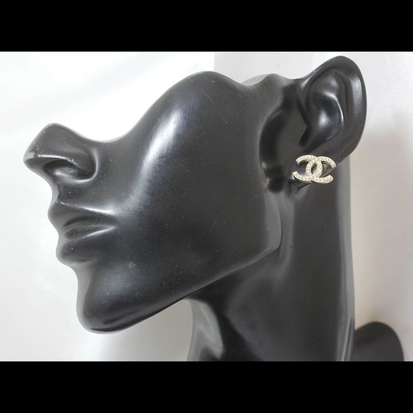 SOLD @ EBAY NIB CHANEL LARGE CC EARRINGS A14V - Picture 4 of 4