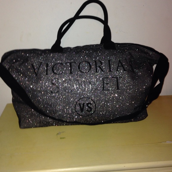 VS Tote