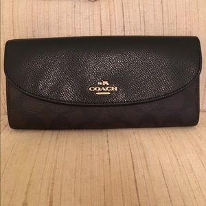 NWT Coach Signature PVC Slim Wallet