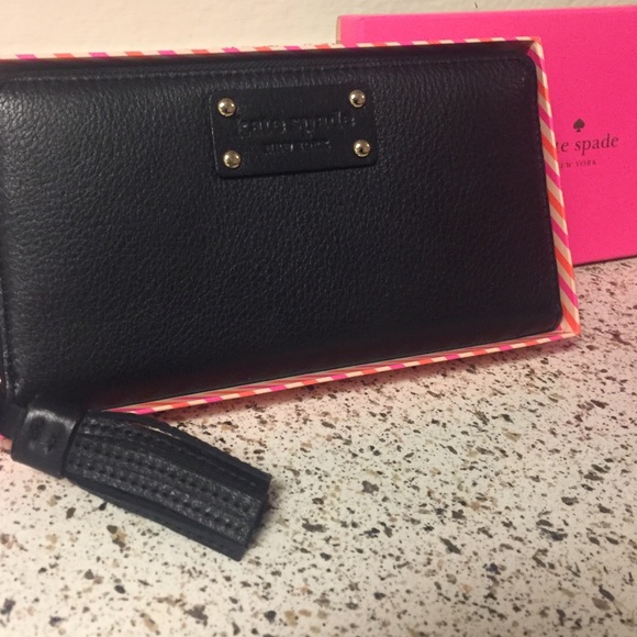 Kate spade wallet