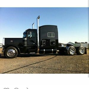 Meet your Posher, Aron