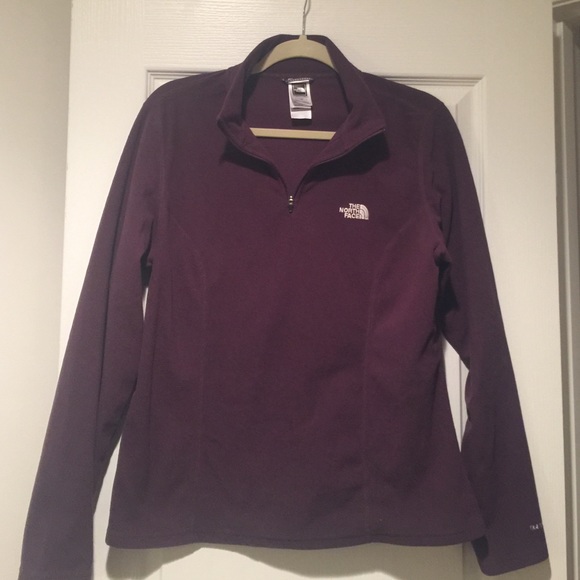 North face fleece pullover