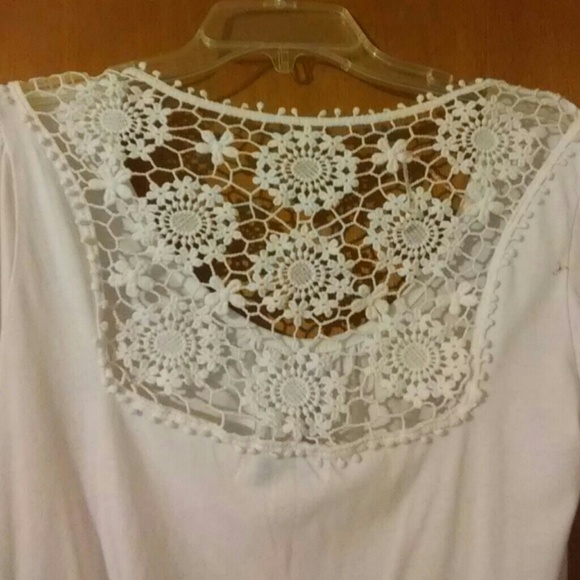 Top - Picture 2 of 2