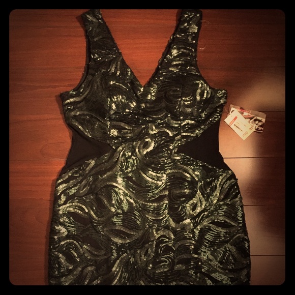 Clothing - Picture 1 of 1