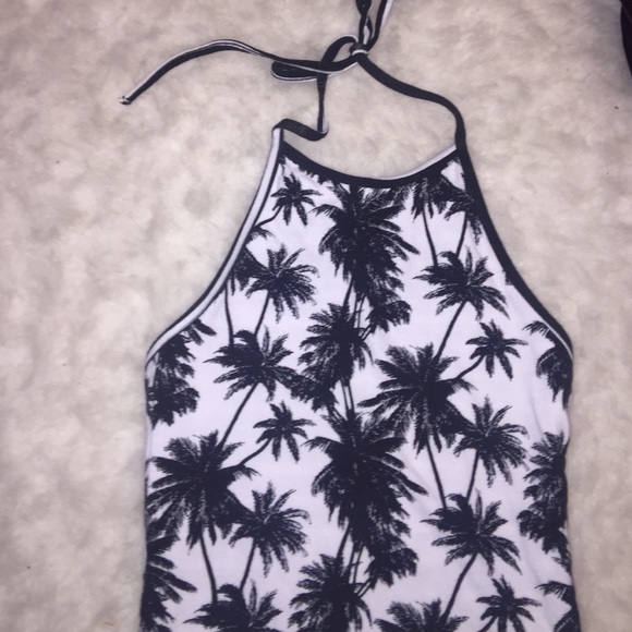 Reversible halter crop top