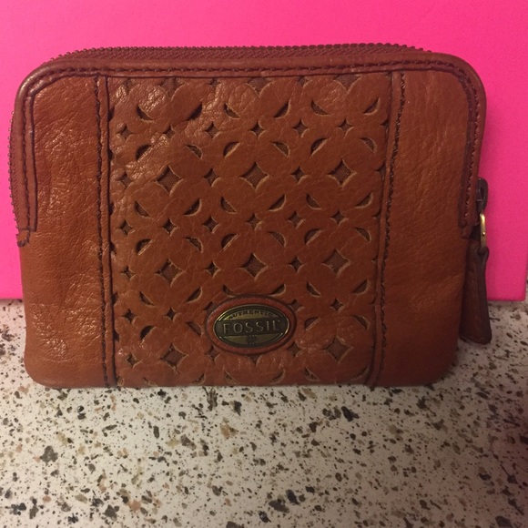 Fossil wallet