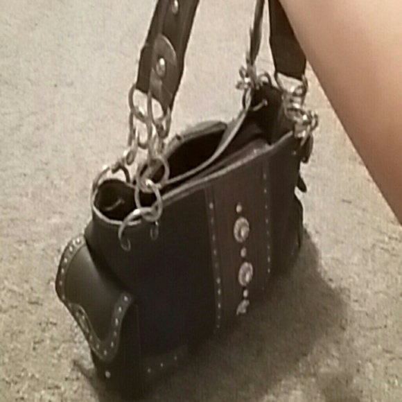 Master Handbag - Picture 2 of 2