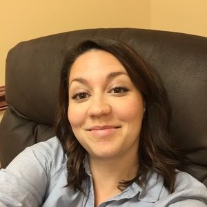 Meet your Posher, Lena