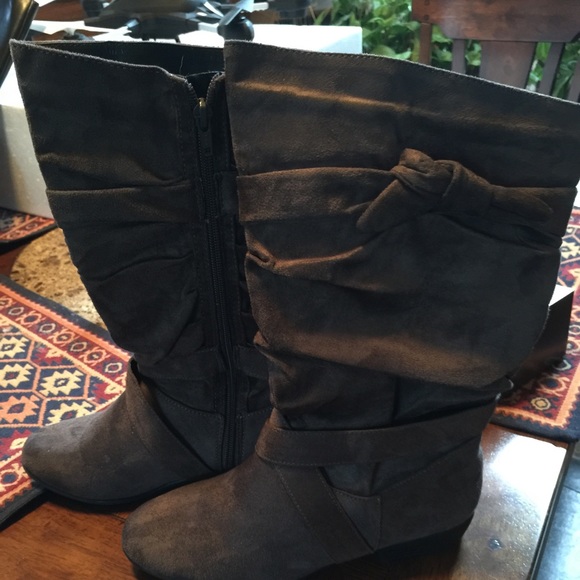 Boots brown 71/2 - Picture 1 of 3