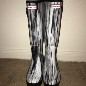 HUNTER RAIN BOOTS LIMITED EDITION!!!