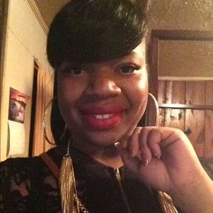 Meet your Posher, Deandeas