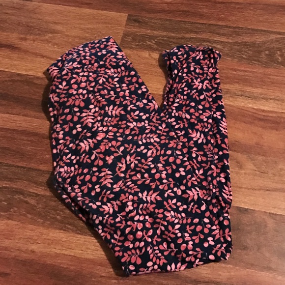 Lularoe leggings - Picture 1 of 2