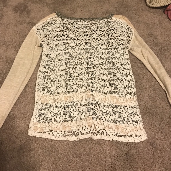 BKE Sweater - Picture 4 of 4