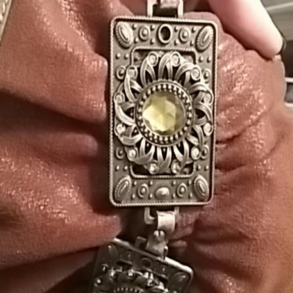 Handbag - Picture 2 of 4