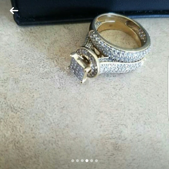 Rings - Picture 3 of 4