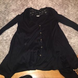 Long flowing black top