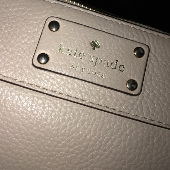Kate Spade purse - Picture 2 of 2