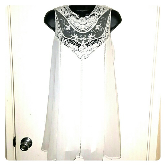 Lace tunic