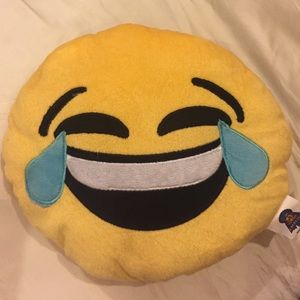 Small emoji pillow