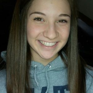 Meet your Posher, Jasmin