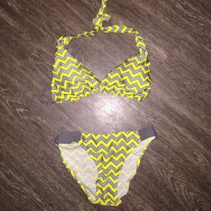 NWOT Never Been Worn Size Medium Two Piece