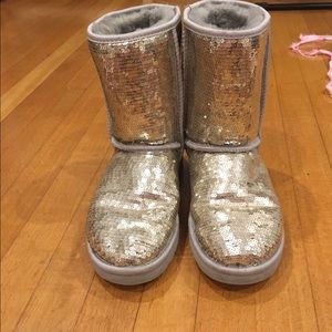 SPARKLE UGG BOOTS