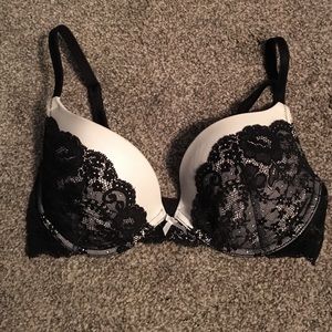 Victoria's Secret dream angels push up bra