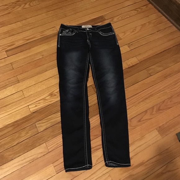 Dark Wash Jeans/Jeggings