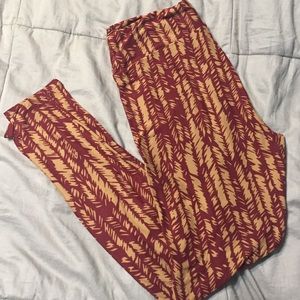 Lularoe Tall and Curvy Leggings