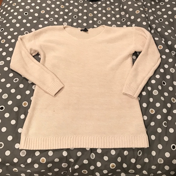 Gap sweater
