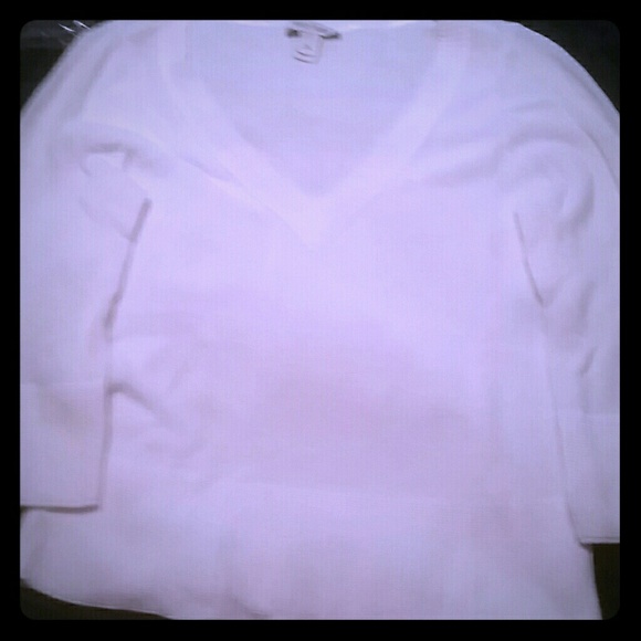White house Black Market xl white v-neck sweater
