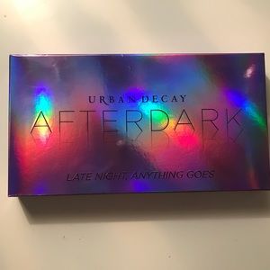 AFTERDARK URBAN DECAY EYESHADOW PALETTE