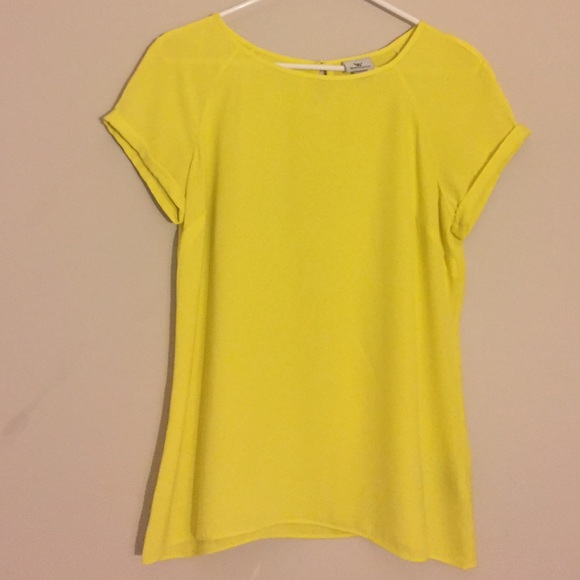 Worthington women's yellow blouse