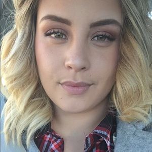 Meet your Posher, Maddi