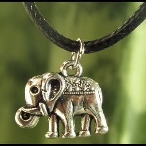 🐘 Elephant necklace 🐘