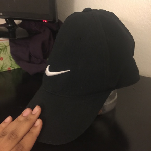 Nike Black Hat