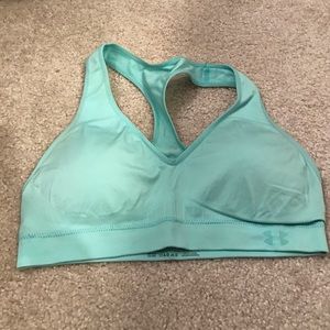 GUC Under Armour Seamless Plunge sports bra
