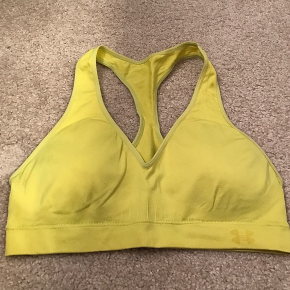 VGUC Under Armour Seamless Plunge sports bra