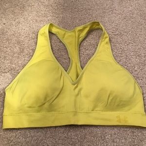 VGUC Under Armour Seamless Plunge sports bra