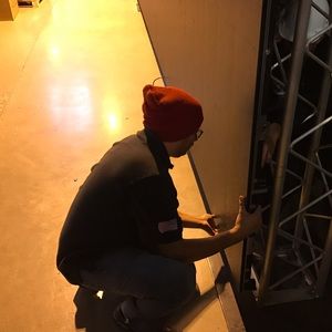 Meet your Posher, Henry