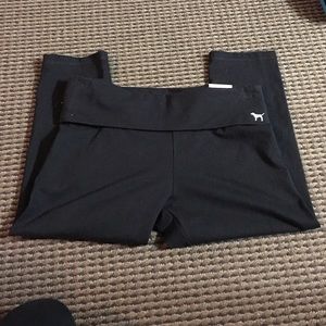 PINK Cropped Yoga Leggings