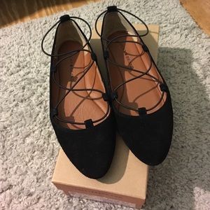 Lucky Brand Aviee flat