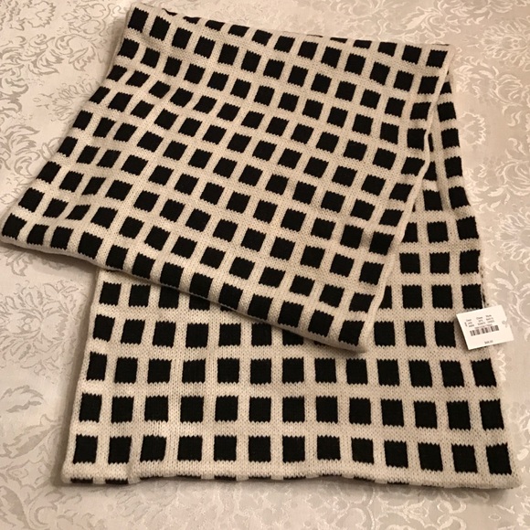 J. Crew Scarf - Picture 1 of 2