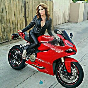 Meet your Posher, Erica