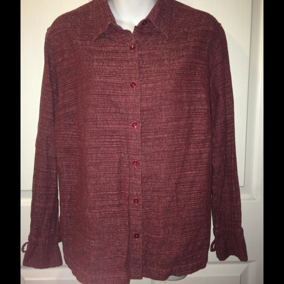 Pink/burgundy Columbia shirt, XL