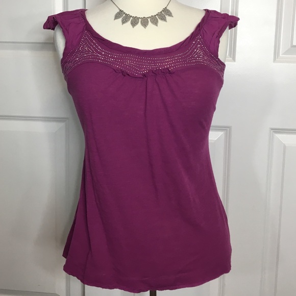 Fuschia top